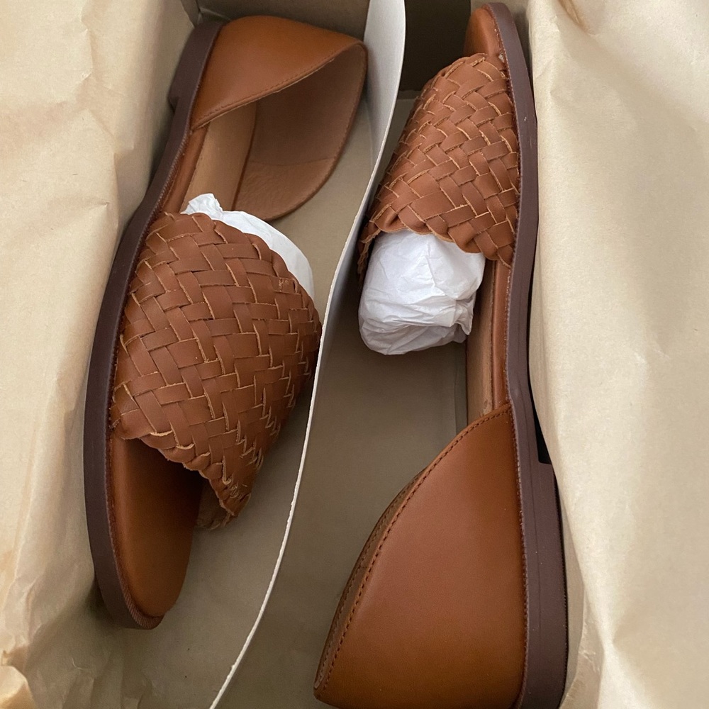 Madewell Tallahassee Woven D’Orsay open toe flat sandals. NIB. Never worn.